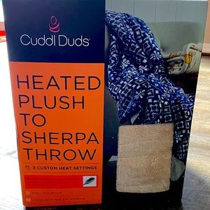 ❌ SOLD on eBay Cuddl Duds Heated Blanket